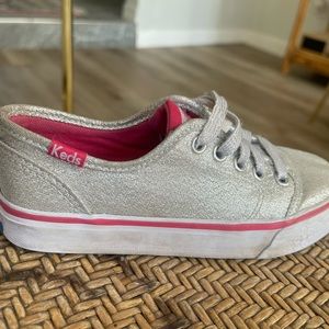🌸 Silver Keds Size 11.5 Girl’s 🌸